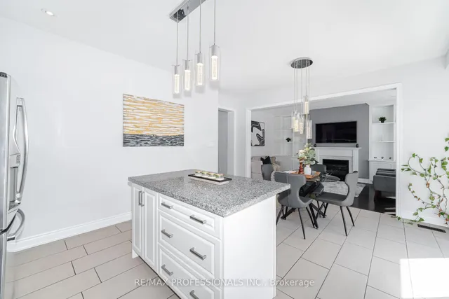 Additional image 22 of 35 Lampman Cres