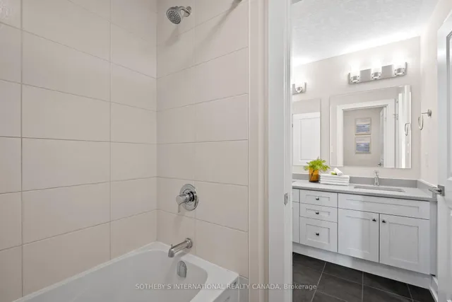 Additional image 36 of 337 Woodbine Ave