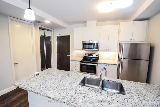 Additional image 17 of 118 King St Unit 520