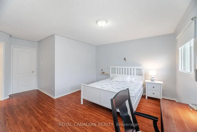 Additional image 24 of 69 Yellow Brick Rd