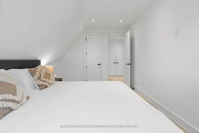 Additional image 26 of 37 Boustead Ave