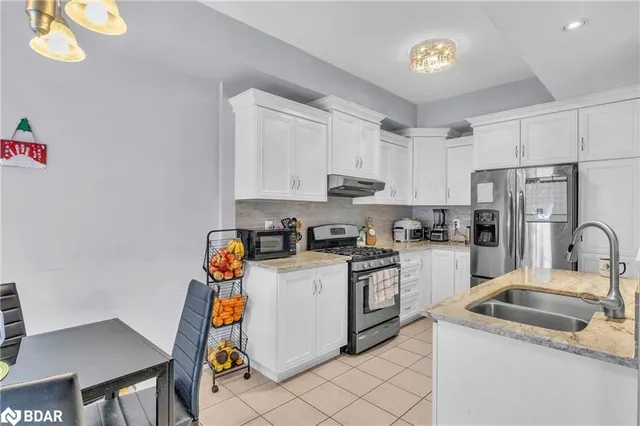 Additional image 28 of 15 Palacebeach Trail