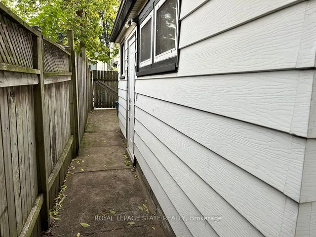 Additional image 33 of 122 Peter St