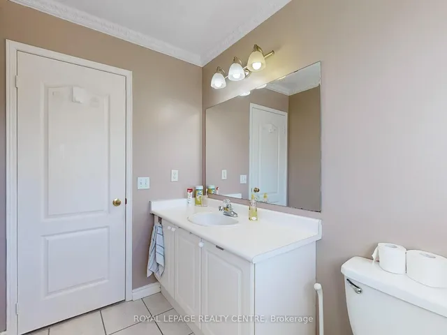 Additional image 24 of 7284 Bellshire Gate Unit 18