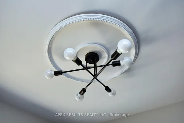 Additional image 35 of 332 KING St