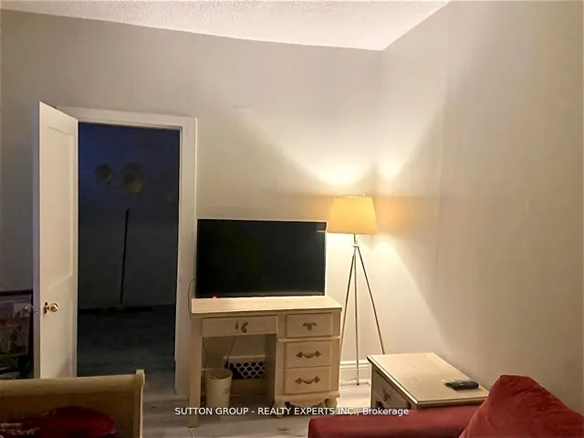 Additional image 10 of 7 Cluny Ave