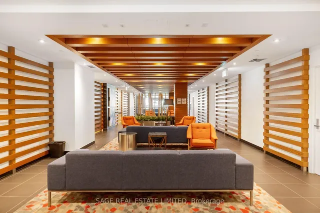 Additional image 33 of 21 Iceboat Terr Unit 4102