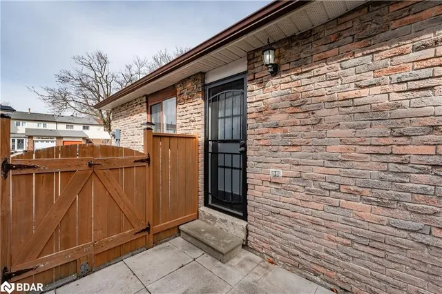 Additional image 30 of 147 Quantrell Trail