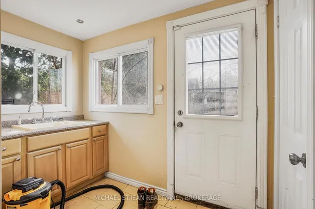 Additional image 29 of 82 Stoney Brook Dr