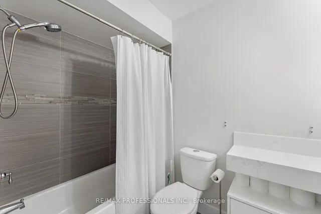 Additional image 8 of 600 Silver Creek Blvd Unit 32