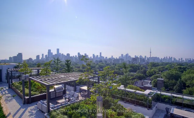 Additional image 35 of 280 Howland Ave Unit 530