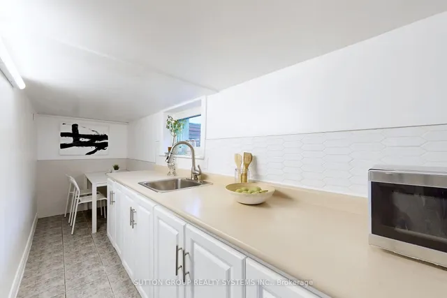 Additional image 22 of 694 Old Weston Rd