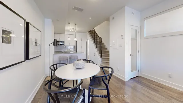 Additional image 11 of 1072 Lansdowne Ave