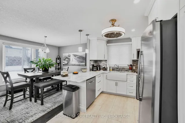 Additional image 11 of 44 Clifton Downs Rd