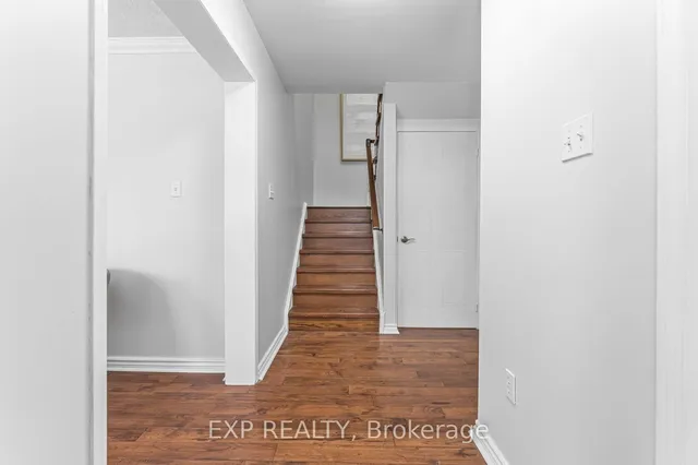 Additional image 5 of 53 Wickstead Crt