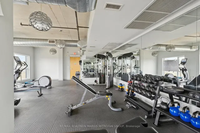 Additional image 44 of 1 Victoria St Unit 613