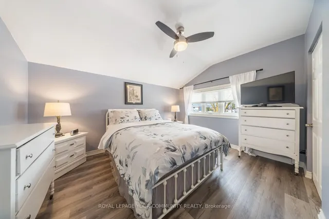 Additional image 19 of 37 Burgby Ave