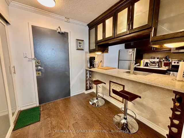 Additional image 6 of 120 Saint Patrick St Unit 1210