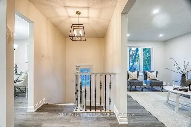 Additional image 7 of 164 Gardiner Dr