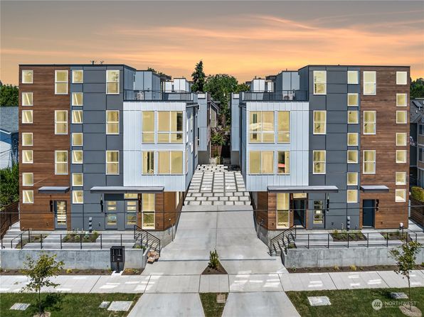 824 B NW 52nd Street, Seattle, WA 98107