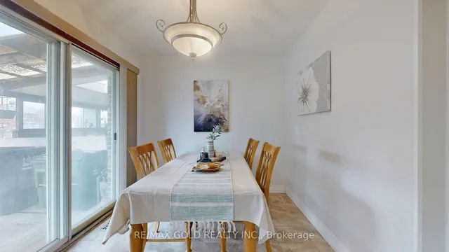 Additional image 23 of 46 Goldsboro Rd