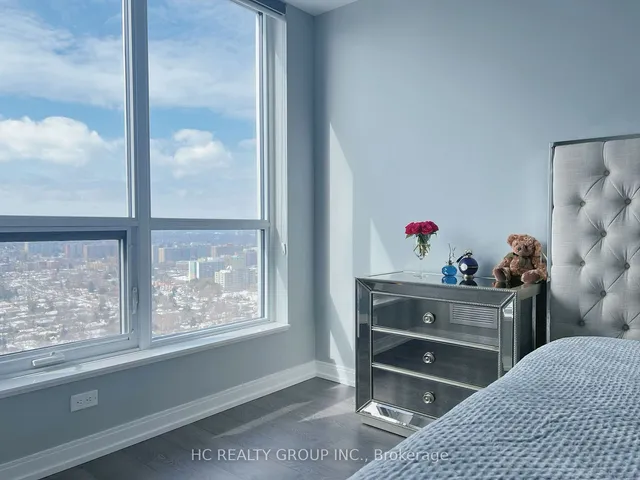 Additional image 9 of 255 Village Green Sq Unit 3303