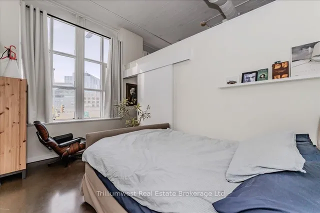 Additional image 17 of 410 King St Unit 222