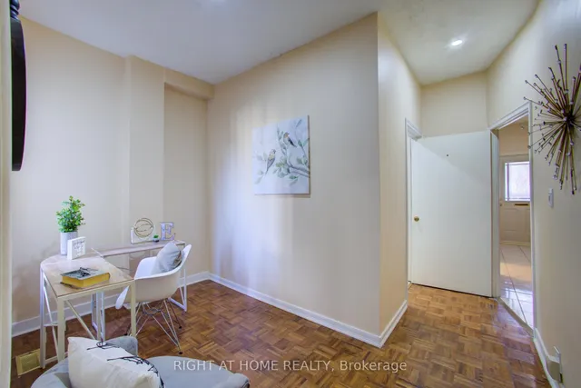 Additional image 11 of 82 Uxbridge Ave