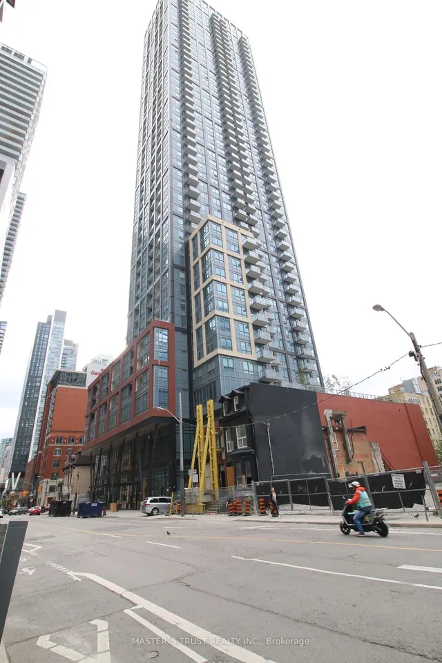 Additional image 11 of 108 Peter St Unit 1703
