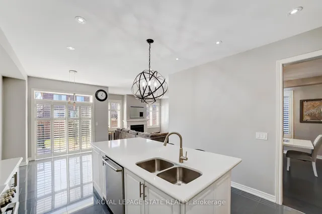 Additional image 16 of 51 Narbonne Cres