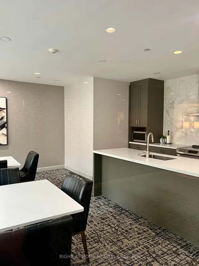 Additional image 47 of 60 Homewood Ave Unit 201