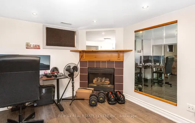 Additional image 37 of 32 Allenby Ave