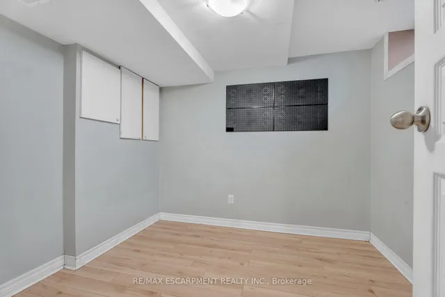 Additional image 6 of 1025 Upper Gage Ave Unit 3