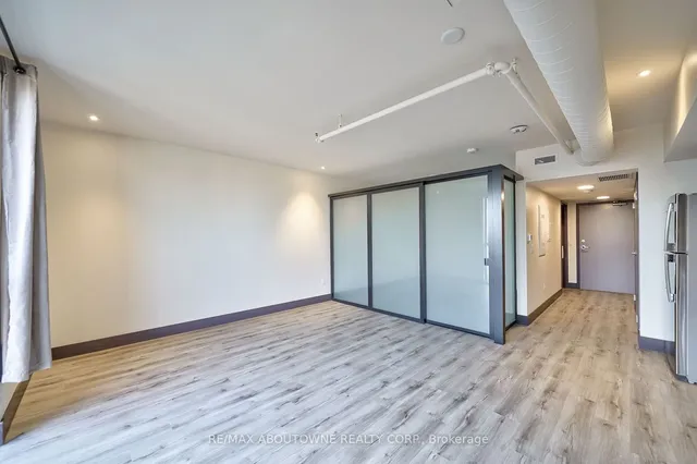 Additional image 8 of 121 King St Unit 505