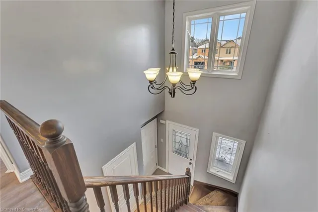 Additional image 16 of 20 Donald Bell Dr