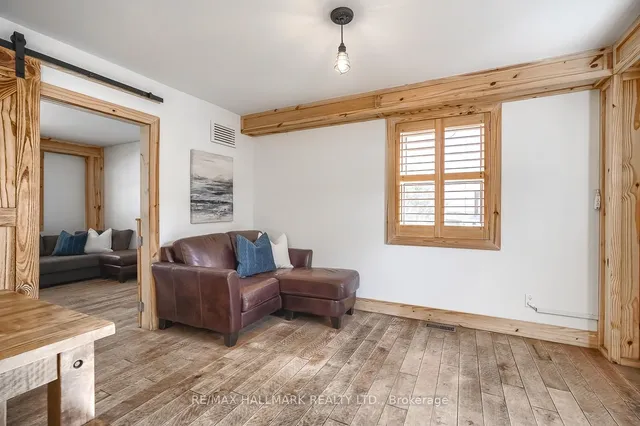 Additional image 9 of 6 Thirty First St