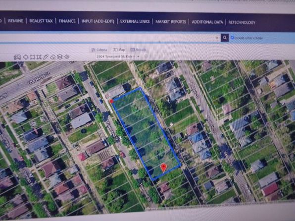 2504 Townsend St, Detroit, MI 48214