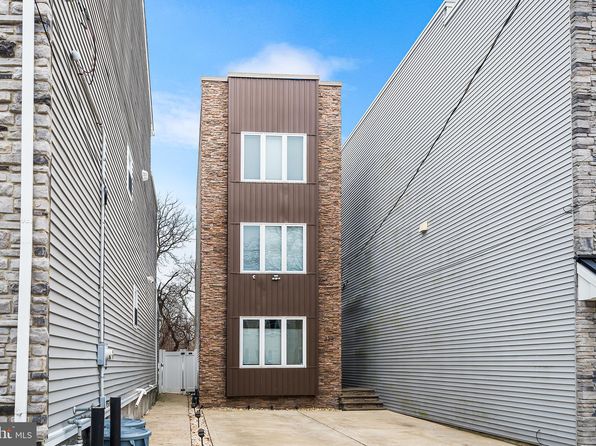 339 Delmar St, Philadelphia, PA 19128