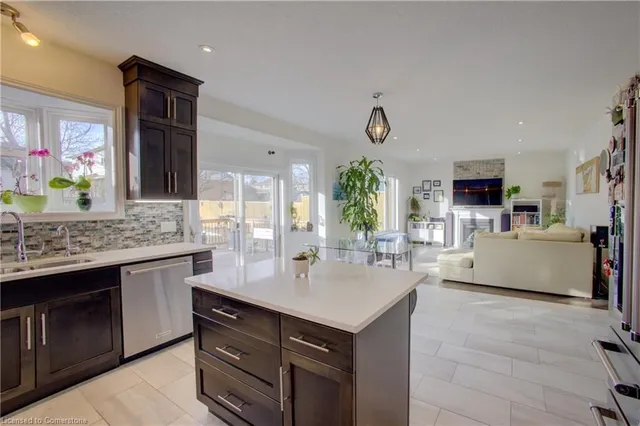 Additional image 22 of 105 Rothsay Ave