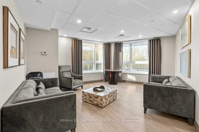 Additional image 24 of 125 SHOREVIEW Pl Unit 511