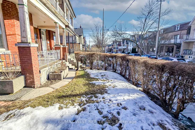 Additional image 32 of 217 Gladstone Ave