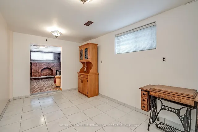 Additional image 25 of 160 Spenvalley Dr