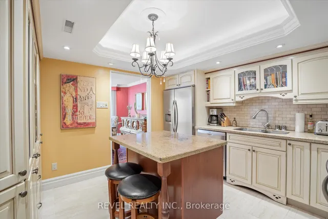 65 Harbour Sq Unit 2410