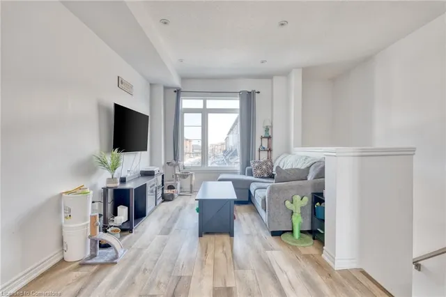 Additional image 5 of 61 Soho St Unit 46