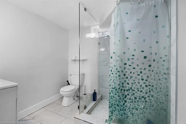 Additional image 16 of 37 Lilacside Dr