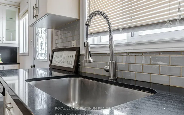 Additional image 12 of 228 Martindale Cres