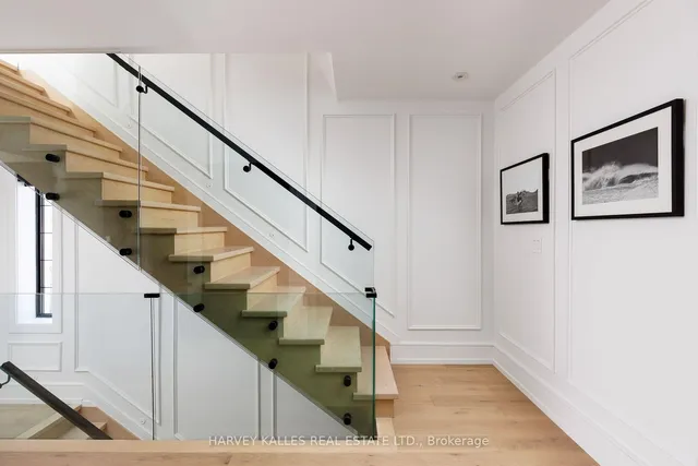 Additional image 42 of 233 MacPherson Ave