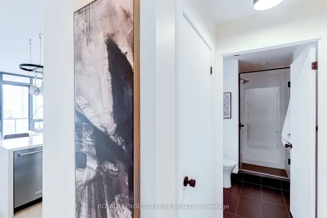 Additional image 24 of 33 Lombard St Unit 1506