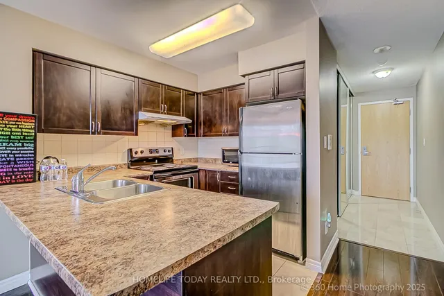 Additional image 3 of 88 Grangeway Ave Unit 610