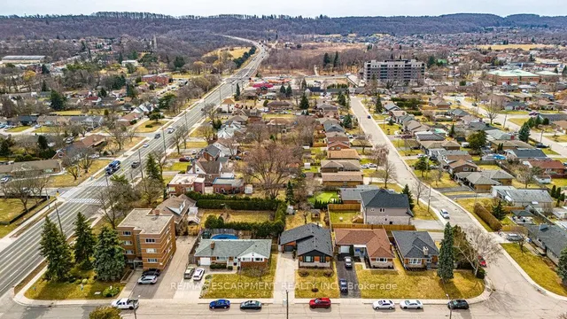 Additional image 49 of 3 Pleasant Ave